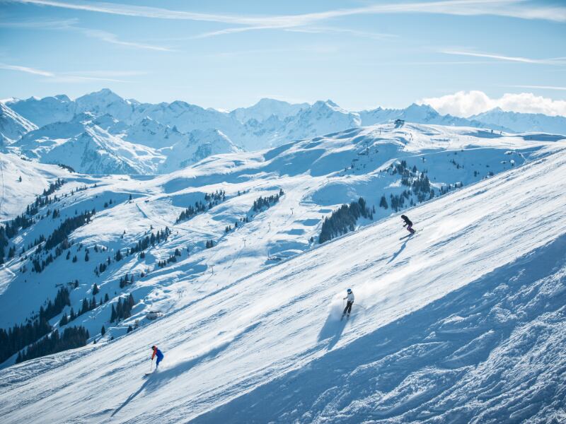 Kitzbühel offers a fantastic range of intermediate slopes and off-piste terrain