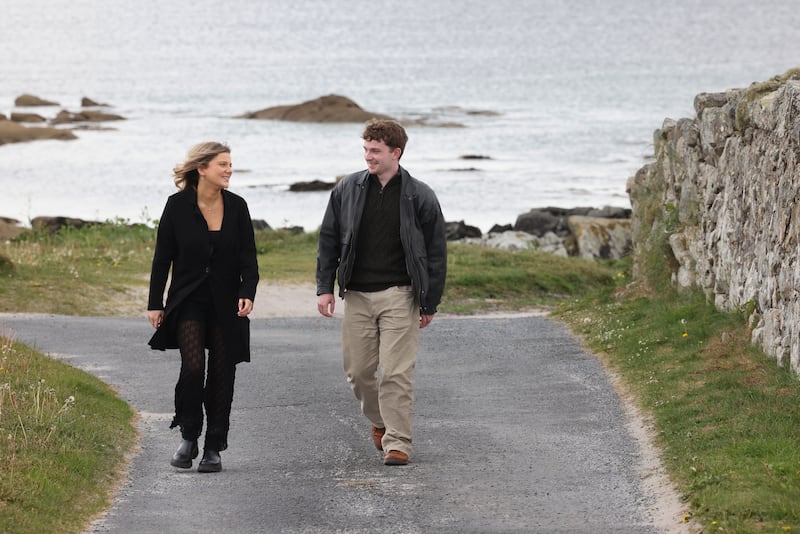 Tógadh Colm agus a dheirfiúr Róisín Seoighe i Ros a’ Mhíl. Grianghraf: Joe O'Shaughnessy 
