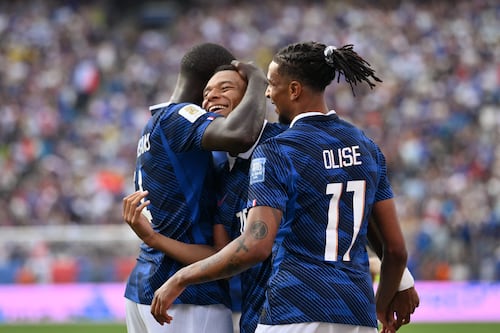 World Cup 2026: France dazzle before Mexico storm forward on day of warnings
