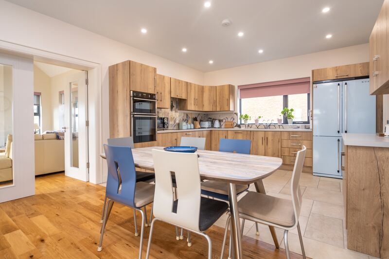 The kitchen 