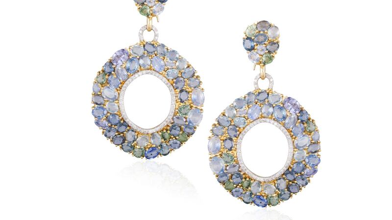 Sapphire and diamond hooped earrings €1,400–€1,800