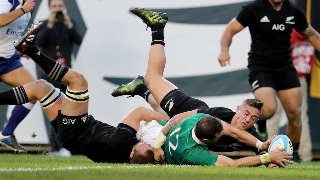 Robbie Henshaw scores Ireland’s fifth try against New Zealand. Some Eir customers complained the live streaming of the match was too stuttery and too delayed to watch. Photograph: Dan Sheridan/Inpho