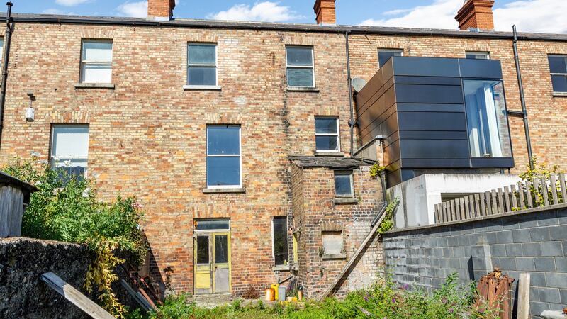 Rear, 52 Dartmouth Square, Dublin 6