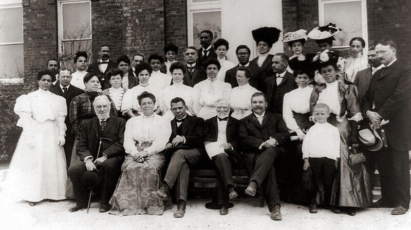 Faculty of Tuskegee Institute in 1906. Margaret Murray Washington (front row third from left) Library of Congress.