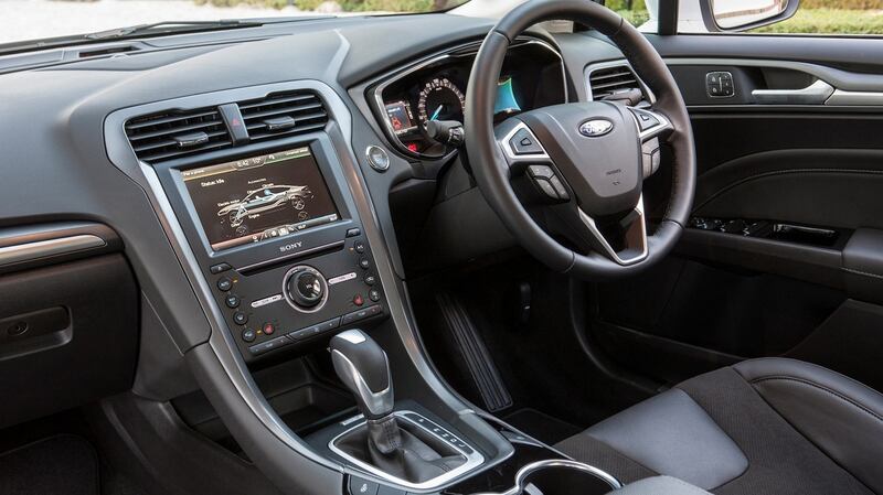 Ford Mondeo Hybrid
