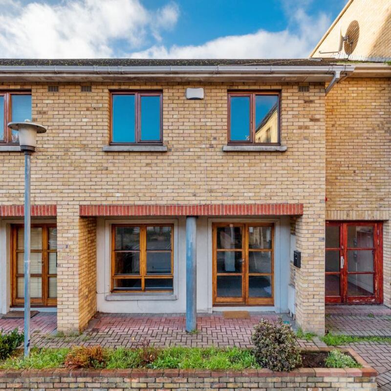 10 Belvedere Square, Mountjoy Square, Dublin 1