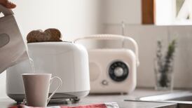 Electric Ireland announces price cuts of up to 8% for more than one million customers