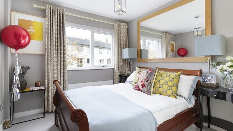 The master bedroom includes an en suite.