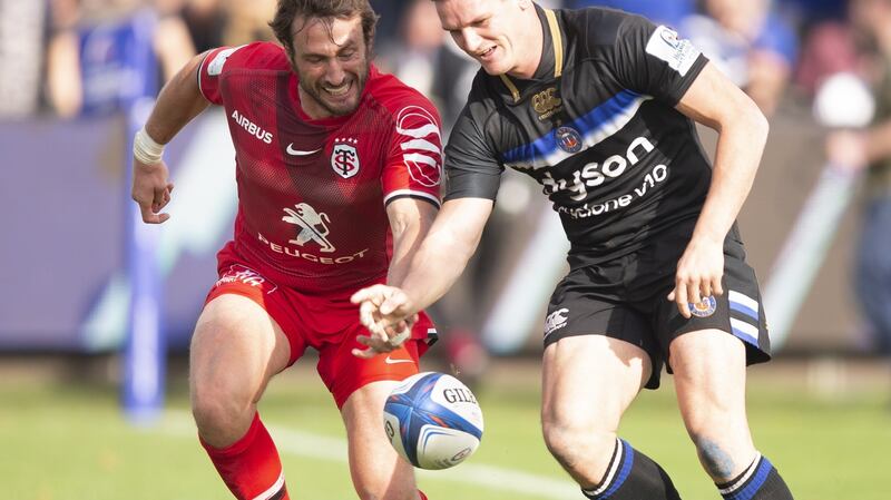 Bath’s  Freddie Burns fails to put the ball down after crossing the line under pressure from Toulouse’s Maxime Medard. It proved a pivotal point in the French club’s season. Photograph: Bob Bradford/CameraSport via Getty Images