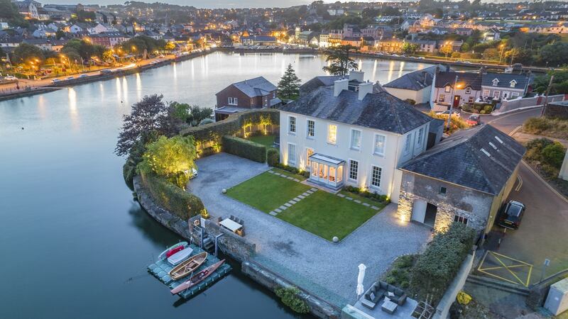 The property is the stuff of dreams for anyone who loves the sea