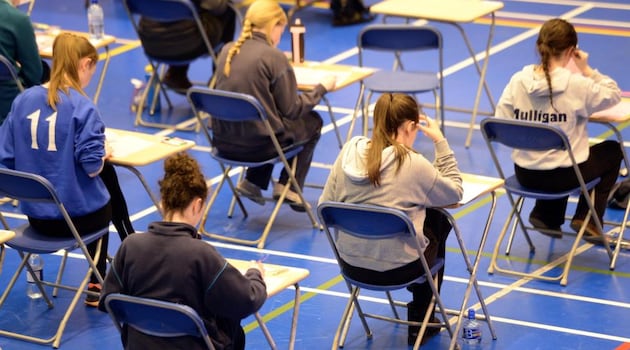 Leaving Cert maths: Bonus points linked to decline in standards and should be reassessed, researchers say Leaving Cert maths: Bonus points linked to decline in standards and should be reassessed, researchers say