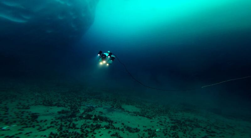 An example of a remotely operated vehicle (ROV).