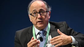 Aer Lingus owner to stall investment until pilots pay row ends