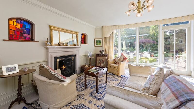 Sitting area