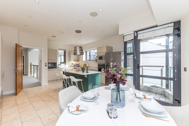 Kitchen/diningroom