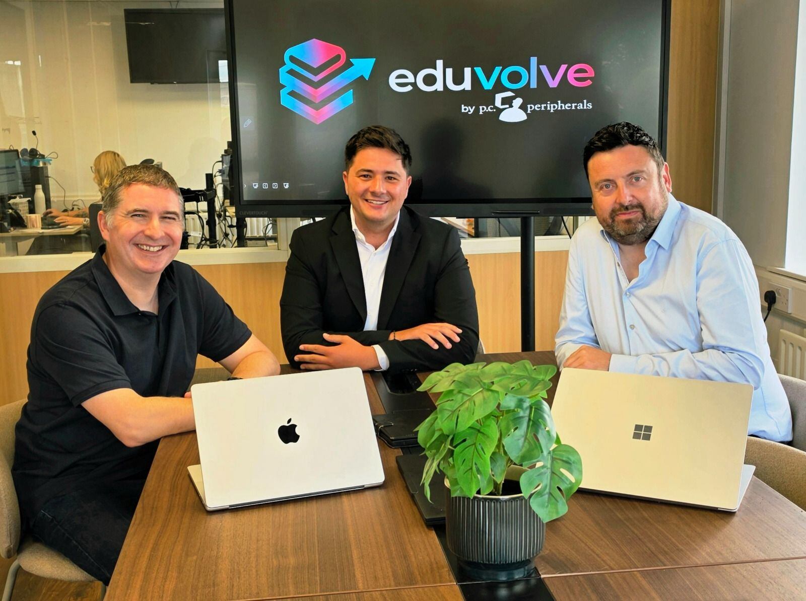 Компания Eduvolve приобрела поставщика школьной техники PCP и получила контракт на 2 млн евро