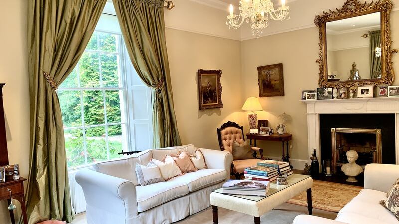 Drawing room.