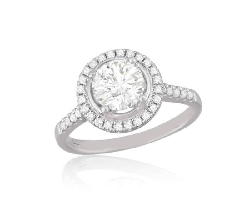 A diamond single stone ring