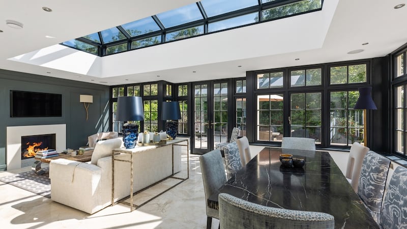 Living-diningroom