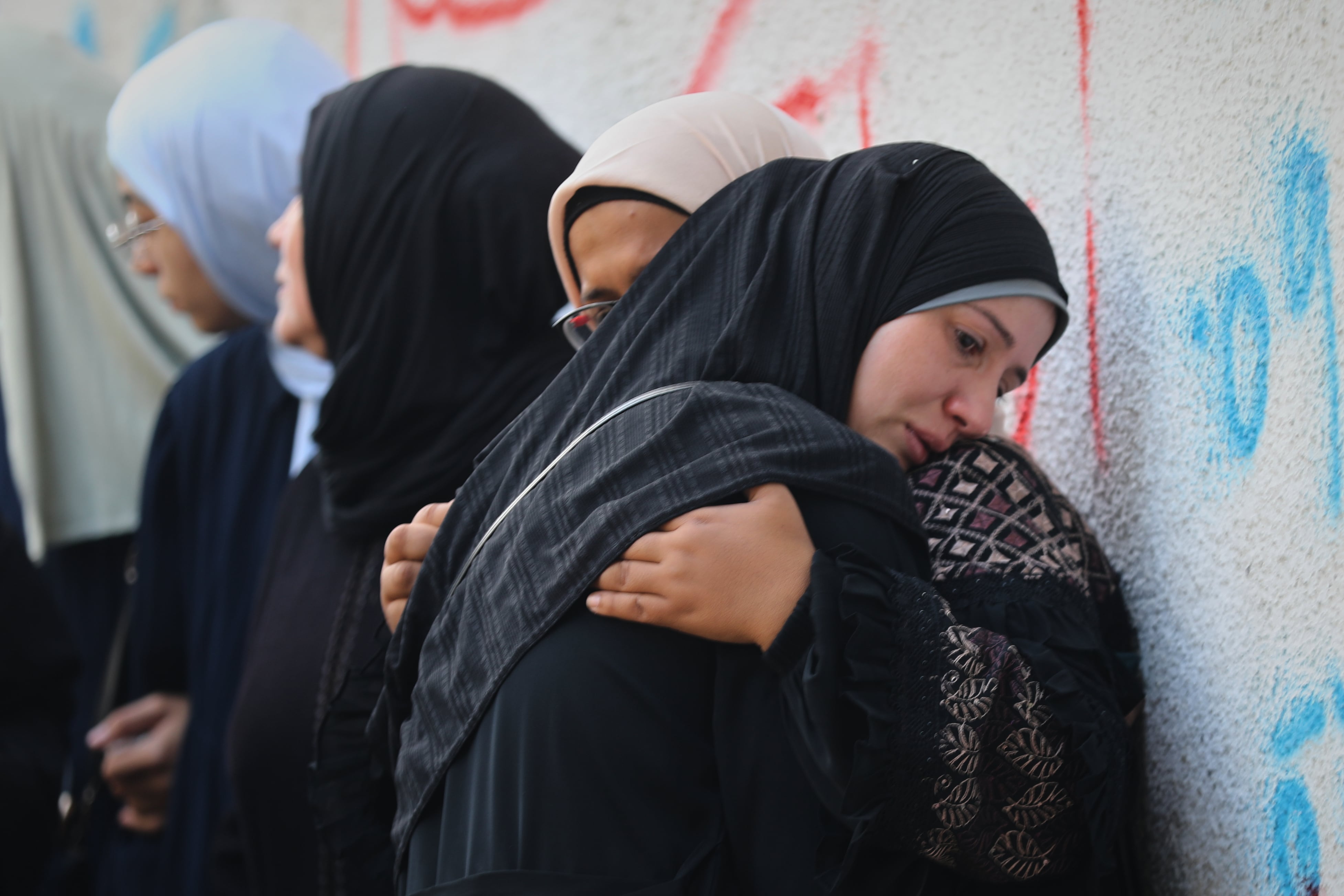 Israel says it is still committed to ceasefire despite strikes killing 104 people