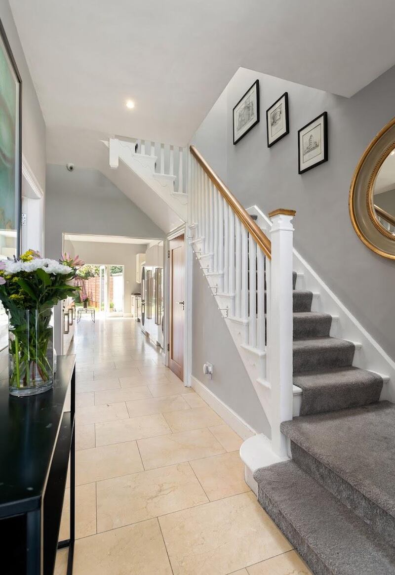 The entrance hall.