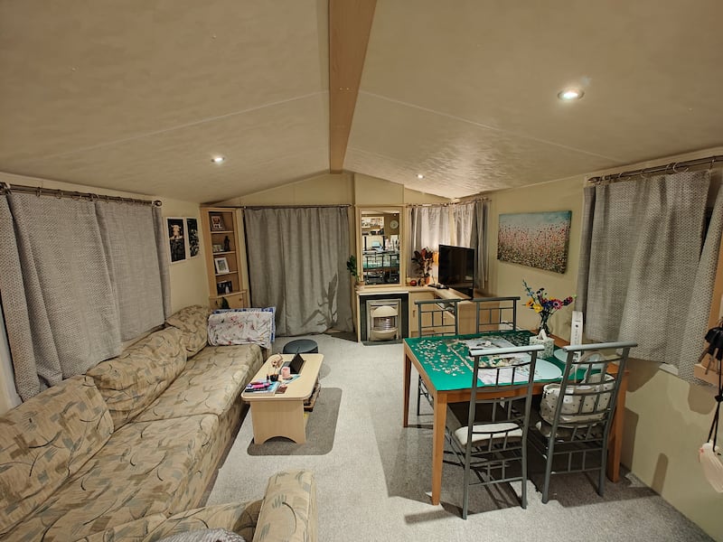 Criodán Ó Murchú (27) and his fiancee, Laura (27) live in a mobile home in Galway, measuring just under 37sq m