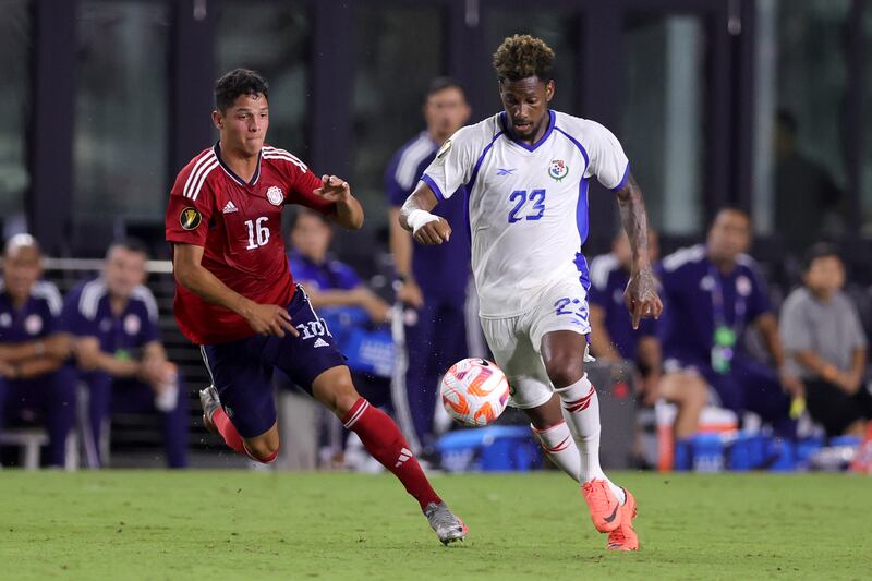 Amir Murillo of Panama runs by Warren Madrigal of Costa Rica at DRV PNK Stadium on June 26th, 2023, in Fort Lauderdale, Florida. Photograph: Megan Briggs/Getty Images