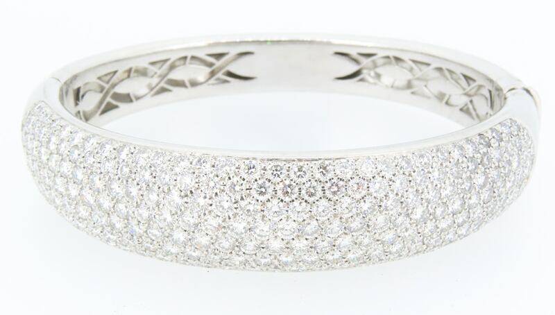 Diamond pave clutter set bracelet (€12,000-€18,000) at Matthews