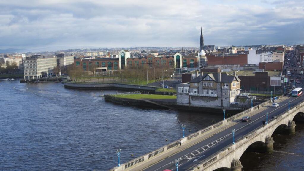 Arthur’s Quay shopping mall, which the ‘Limerick 2030’ plan proposes to redevelop, stands behind Arthur’s Quay park. Photograph:  Liam Burke/Press 22.