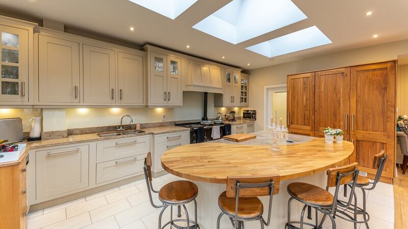 Kitchen and bar counter