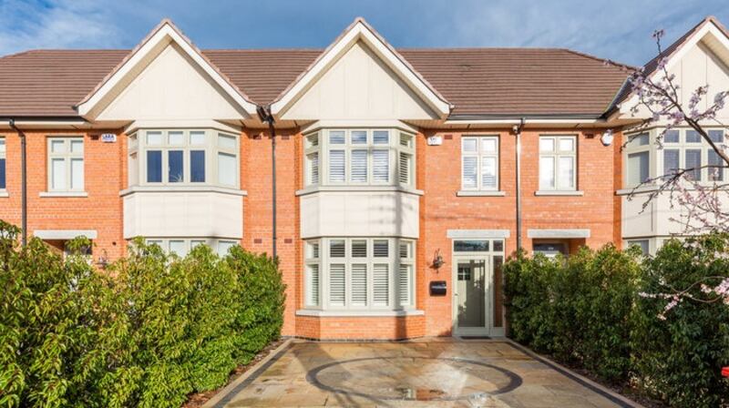 188a Collins Avenue, Beaumont, D 9