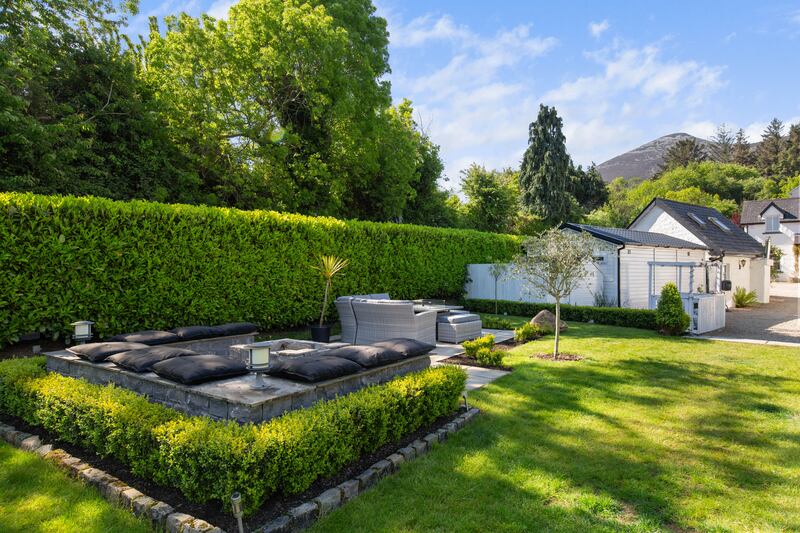 Seating area and firepit