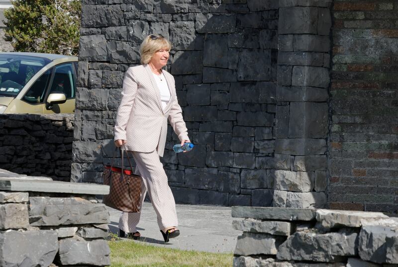 Judge Mary Fahy arriving to the community hall being used as a District Court on Inis Mór. Photograph: Alan Betson