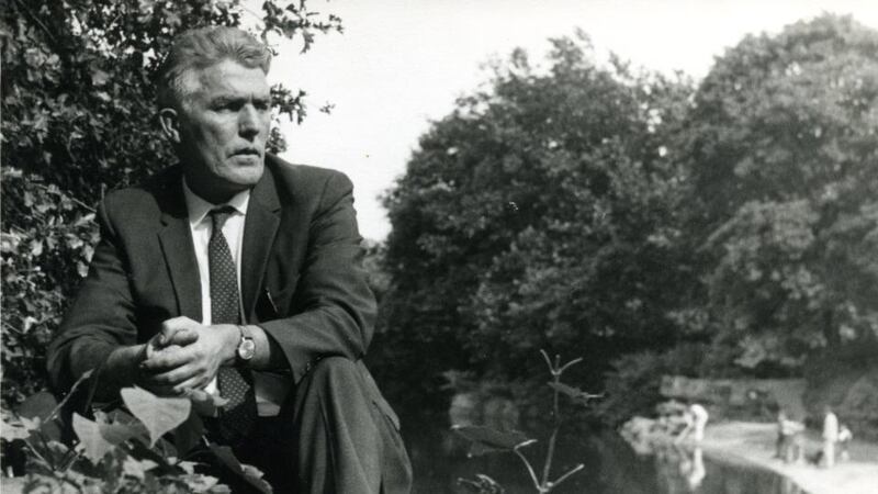 Joe Heaney. photograph: cló iar-chonnacht
