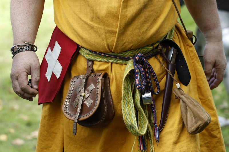 Medieval tool belt