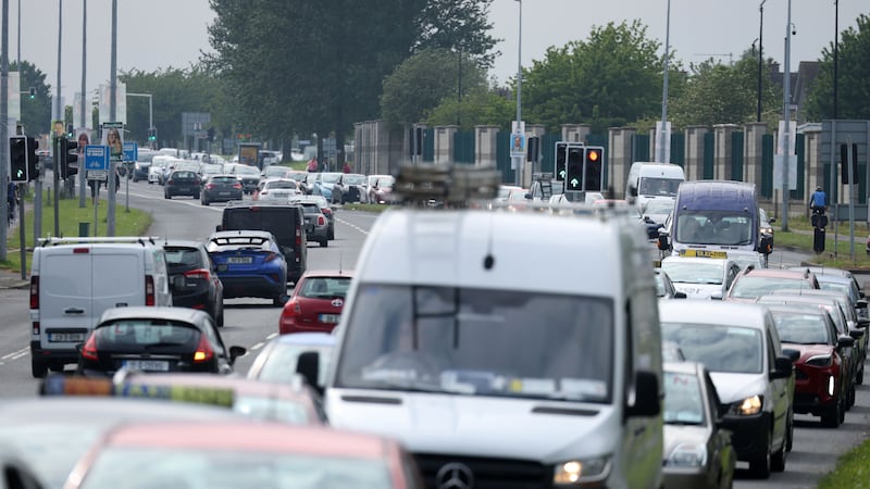 Engineers seek restoration of public transport spending priority