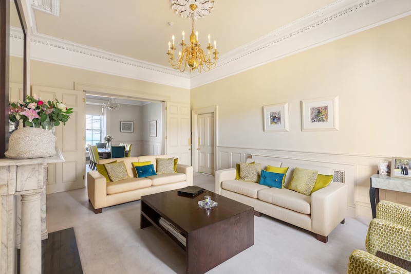 Interconnecting drawingroom and diningroom