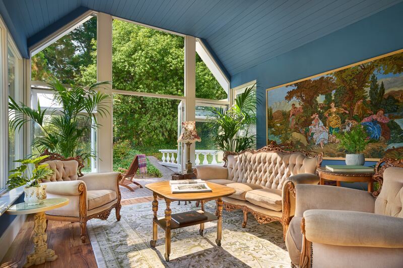 All rooms have views of the gardens