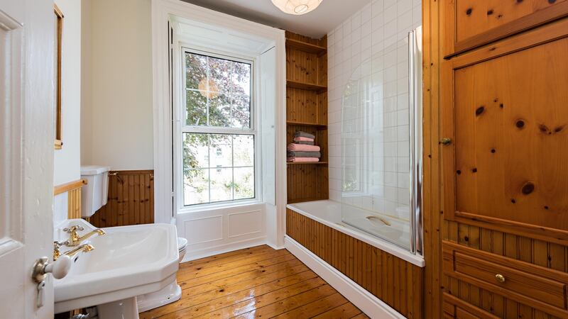 17 Anna Villa, Ranealgh