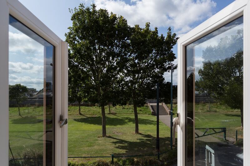 Walk-in condition: 40 Aikenhead Terrace