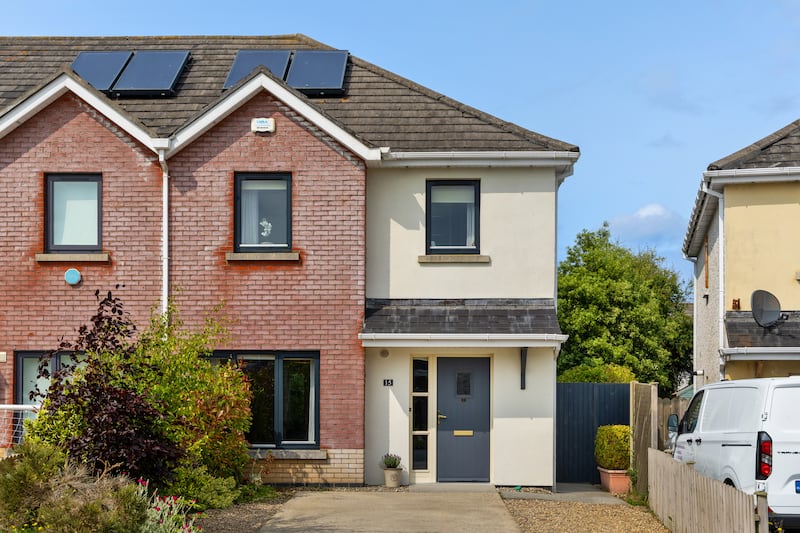 15 Holywell Grove