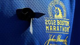 London Marathon runners honour Boston victims