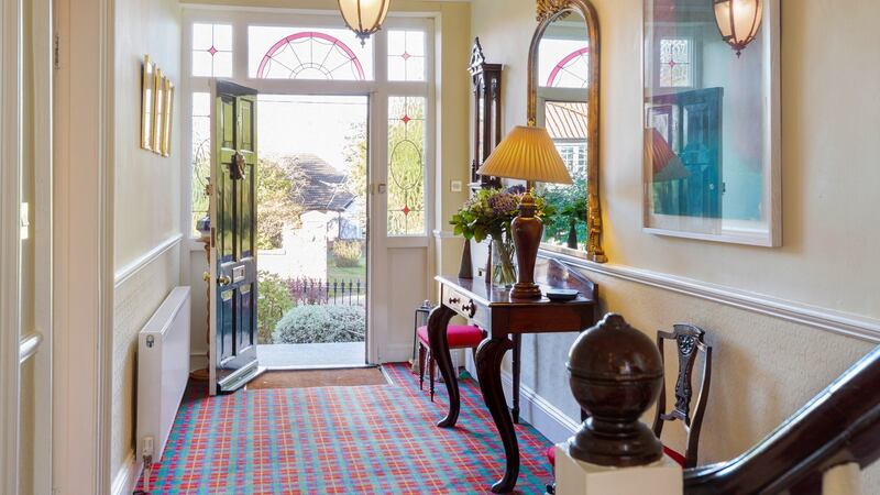 The entrance hall.
