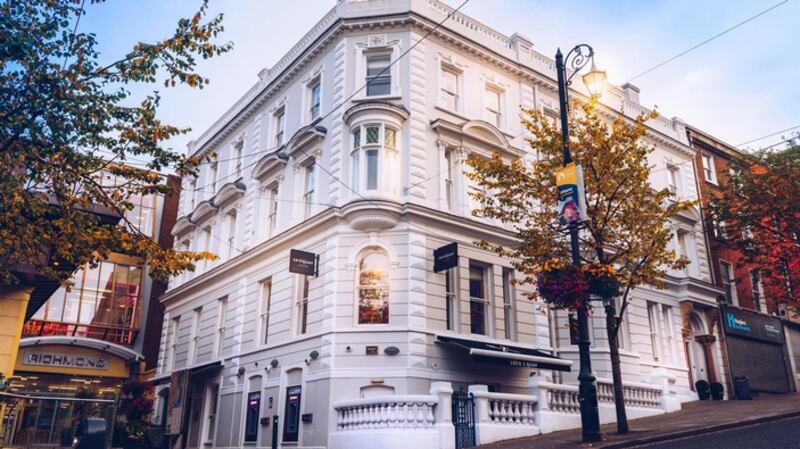 Shipquay Hotel is a boutique establishment overlooking the famous walls of Derry