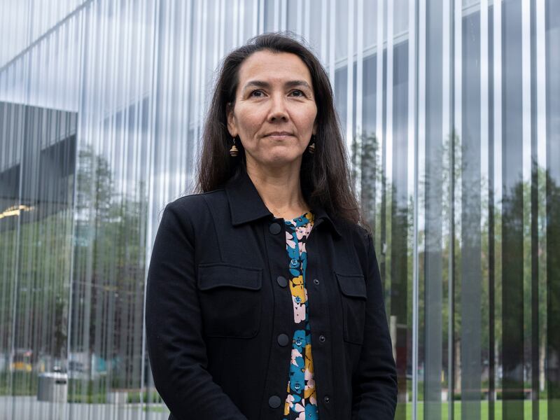Democrat Mary Peltola, a member of the Yup’ik tribe, has defeated Sarah Palin in Alaska’s special election on Wednesday