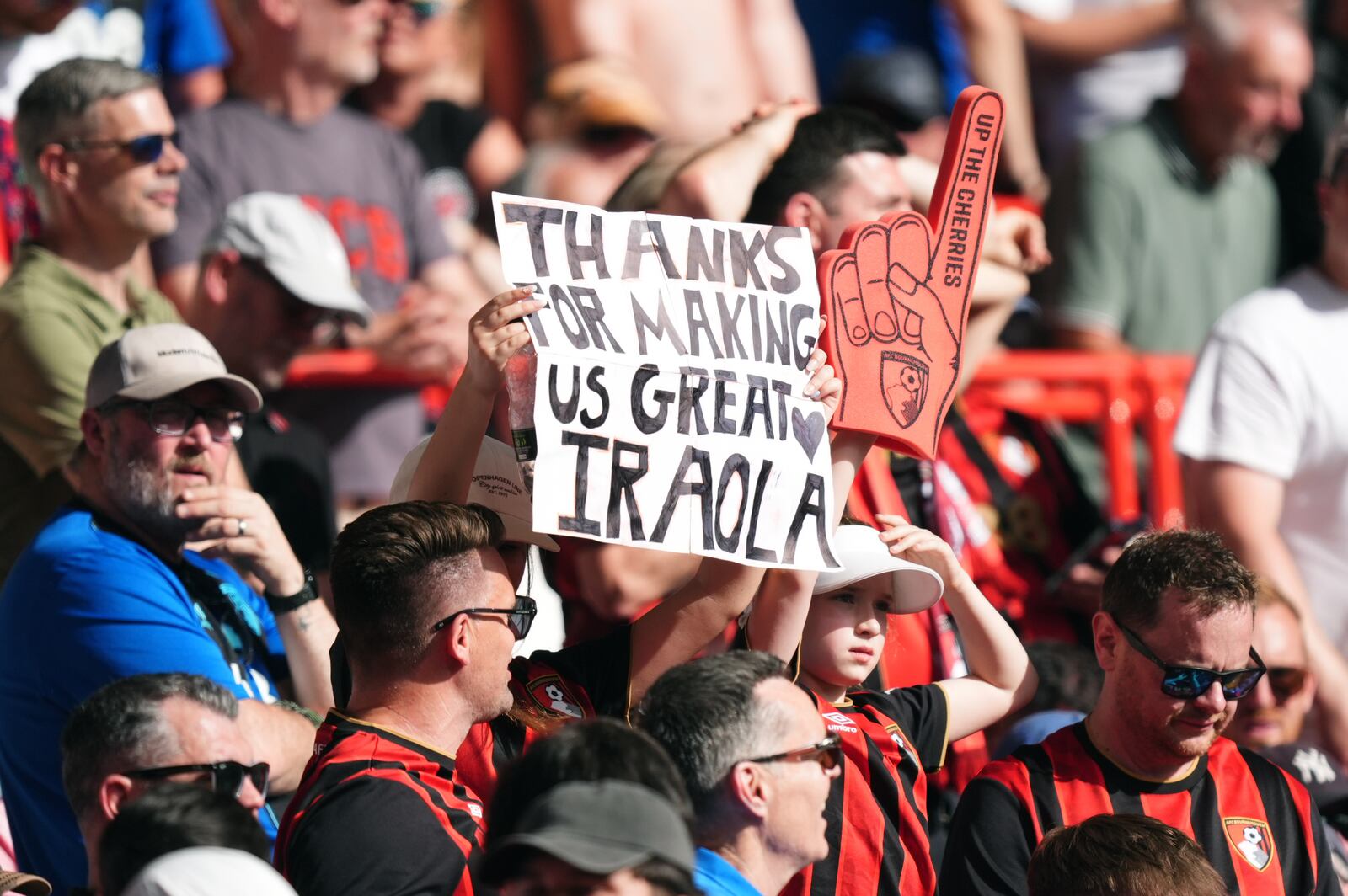 Bournemouth fans, Andoni Iraola