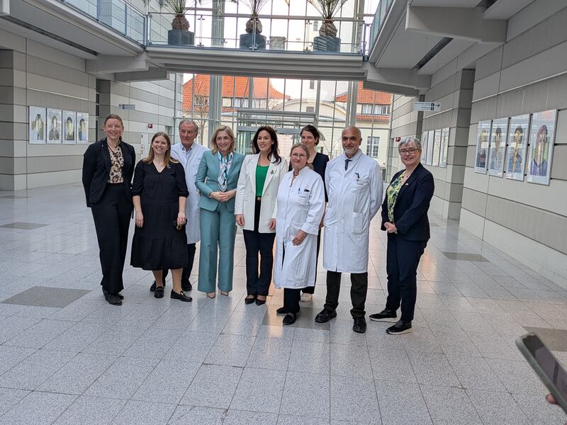 German health minister Nina Warken, Minister for Health Jennifer Carroll MacNeill and Prof Sylvia Mechsner (front centre).