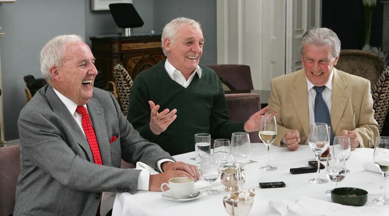 Bill O'Herlihy with Eamon Dunphy and Johnny Giles in 2010. Photograph: Matt Kavanagh/The Irish Times