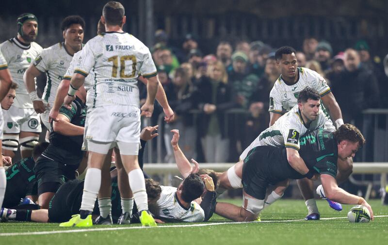Cian Prendergast scores Connacht's second try. Photograph: James Crombie/Inpho