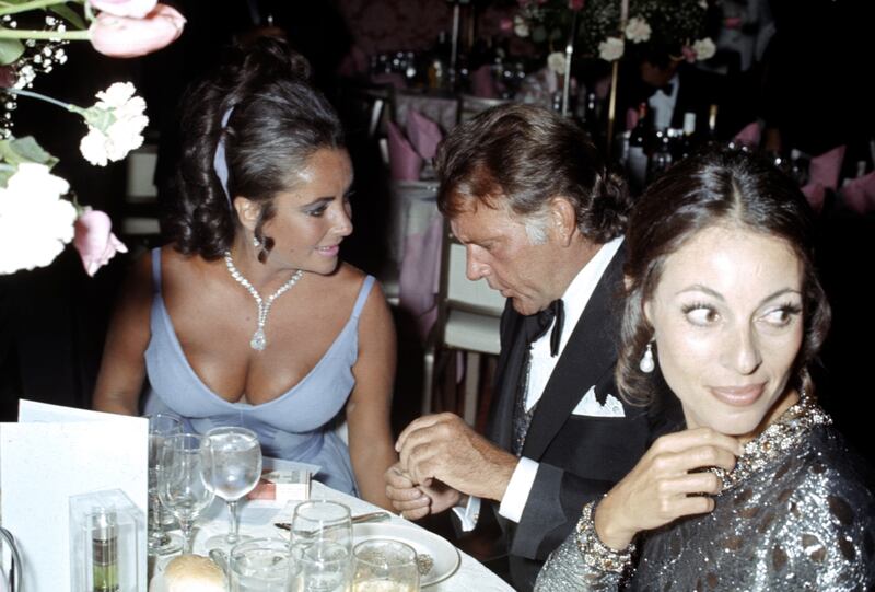 Elizabeth Taylor and Richard Burton in Los Angeles for the Oscars in 1970